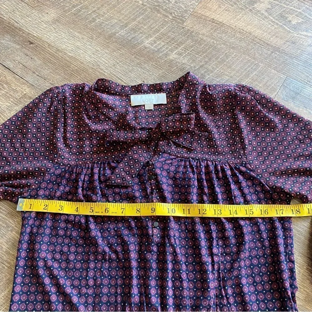 LOFT Blouse Bow Collar Top Preppy Navy Wine XS Relaxed Fit - Picture 9 of 10